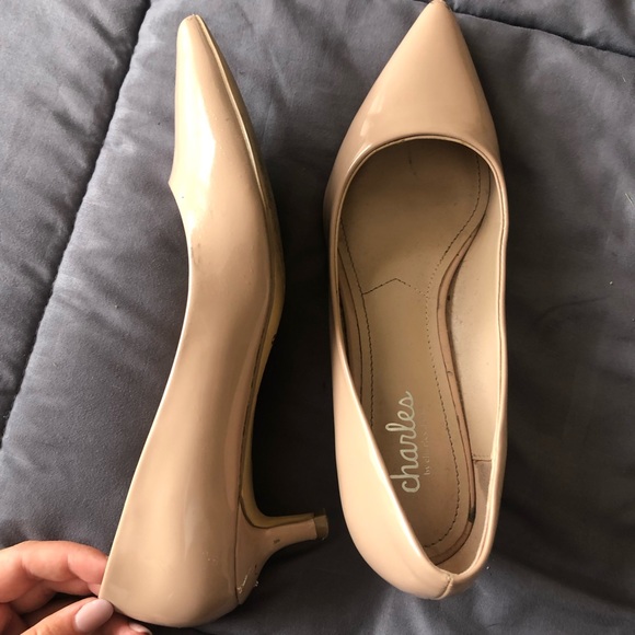 charles by charles david kiss kitten heel bootie